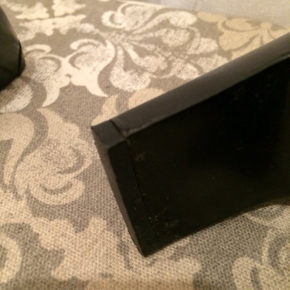 BANANA REPUBLIC black leather pump ~ square toe - Picture 8 of 9